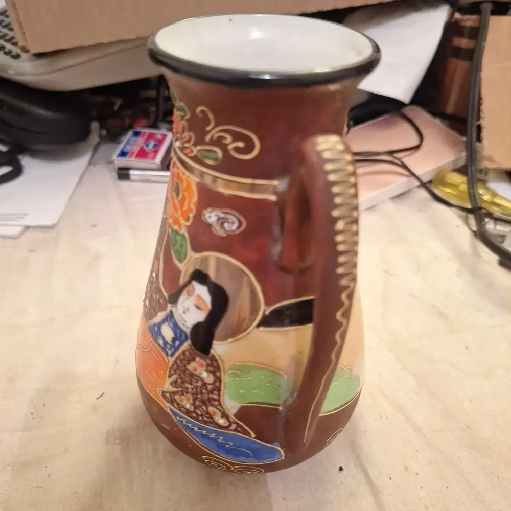 Vintage Japanese SATSUMA Moriage Gilded Immortals / Geshia Vase + Handles